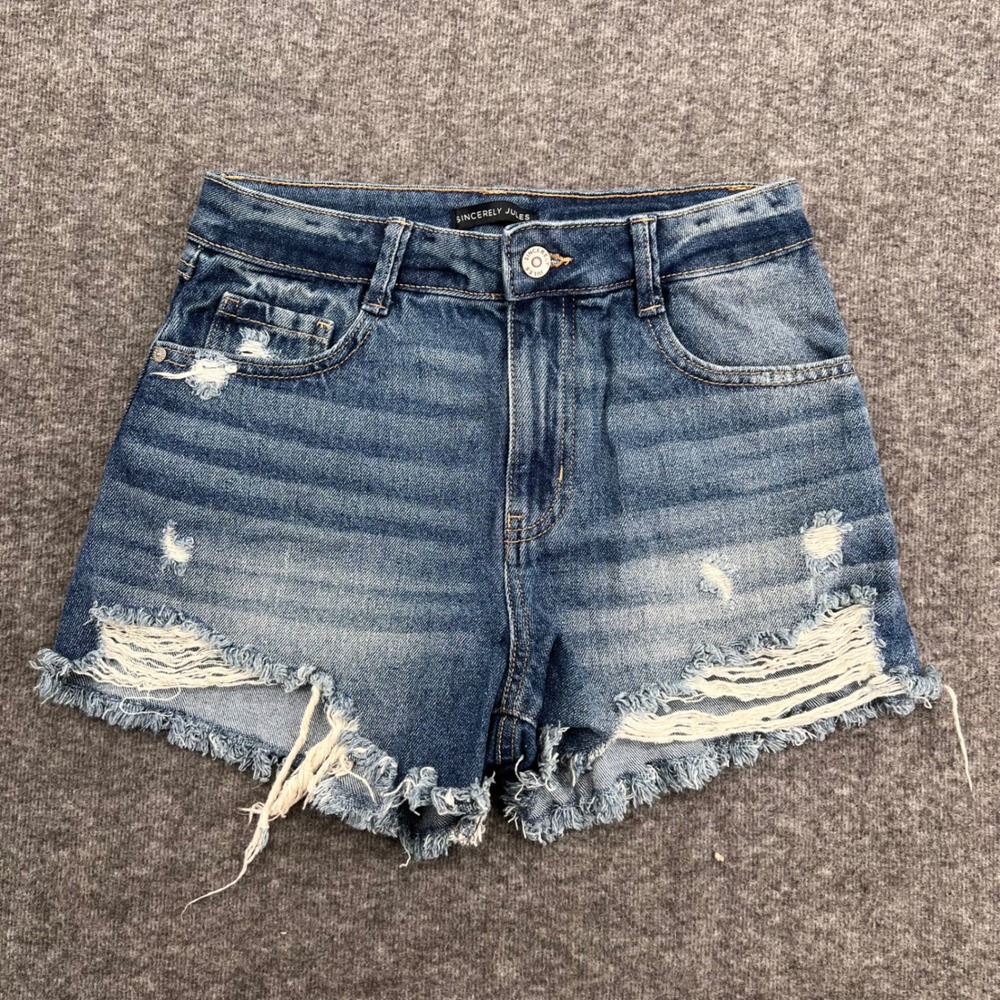 Sincerely Jules High Rise Distressed‎ Denim Shorts Medium Wash Blue Size 3/26